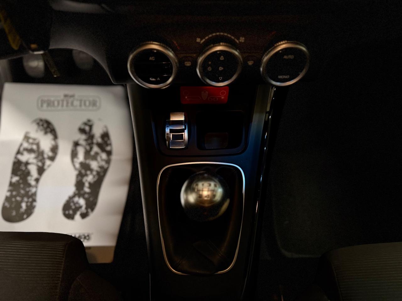 Alfa Romeo Giulietta 1.6 JTDm-2 105 CV Distinctive NEOPATENTATI