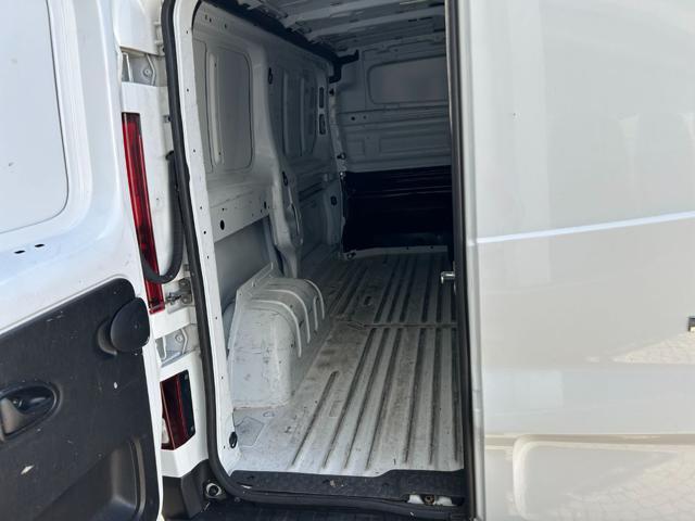 RENAULT Trafic T27 2.0 dCi 150CV PC-TN Furgone Energy Advance