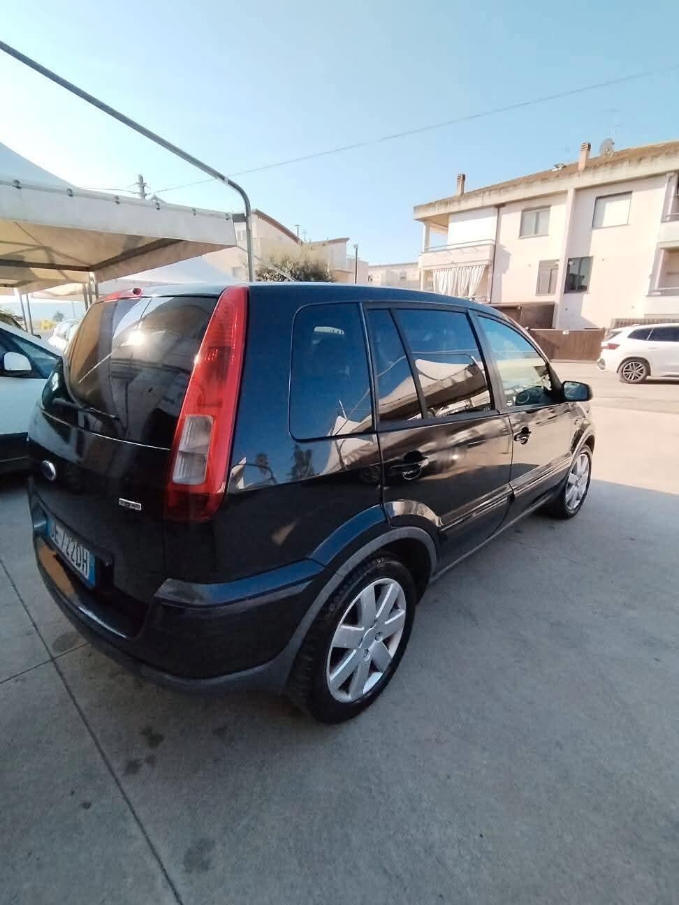 Ford Fusion 1.4 TDCi 5p. Collection