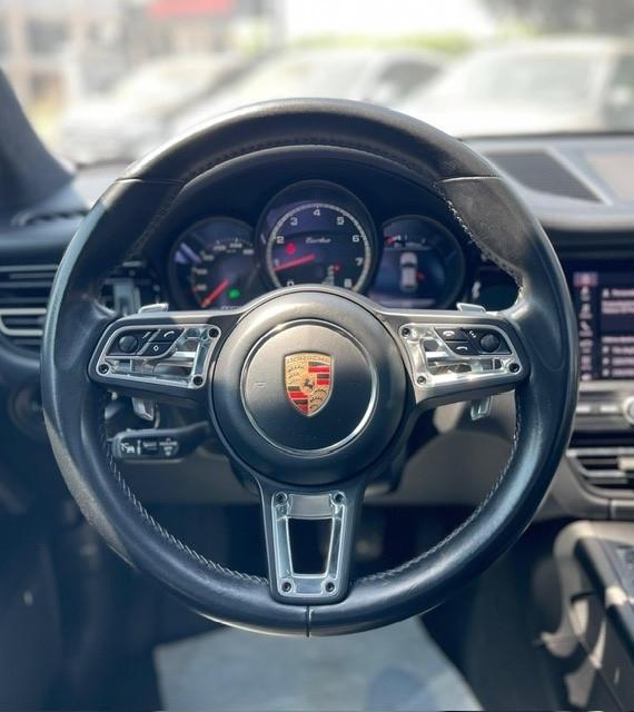 Porsche Macan 2.9 Turbo