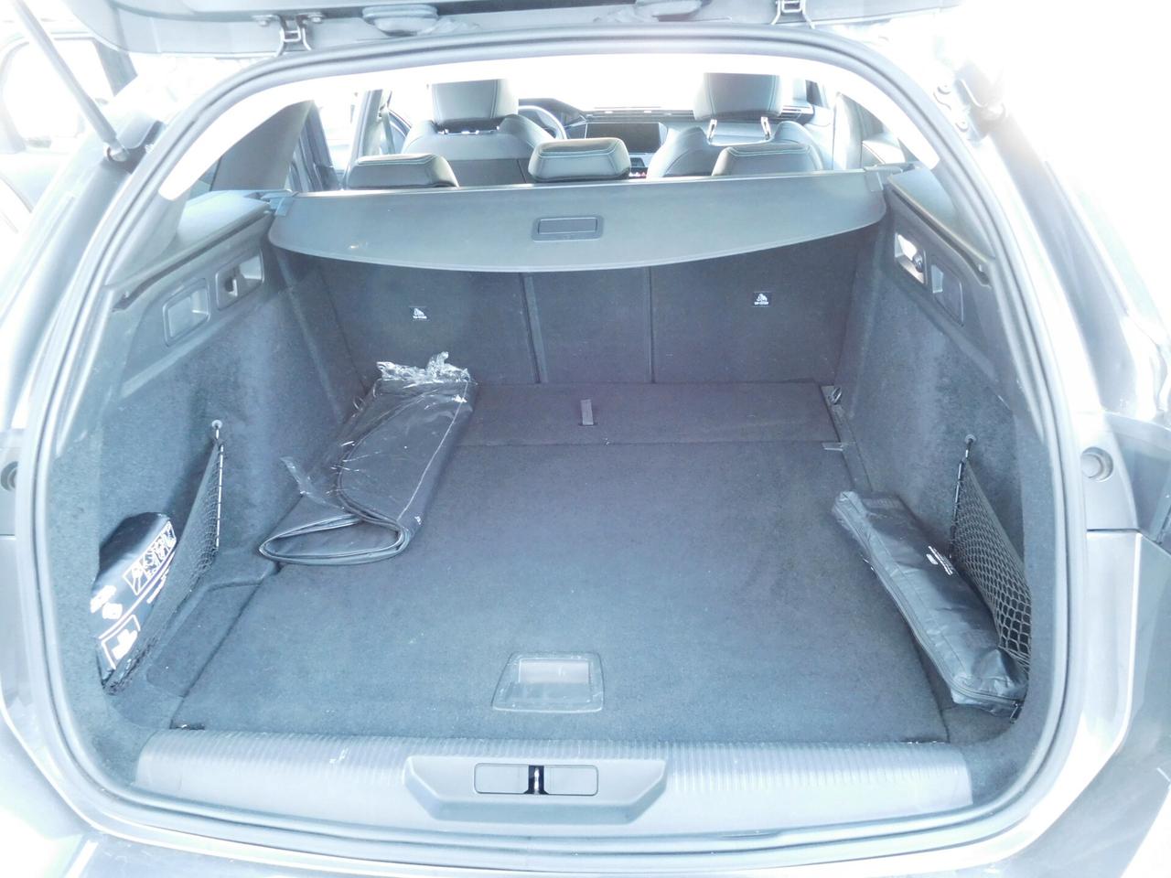 Peugeot 308 BlueHDi 130 S&S EAT8 SW Allure Pack