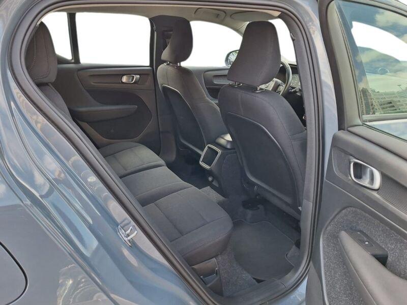 Volvo XC40 D3 150 CV AWD Automatica NAVI LED Business