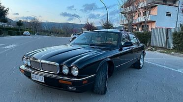 Jaguar XJR 4.0 325 cv con tetto apribile 1996 full