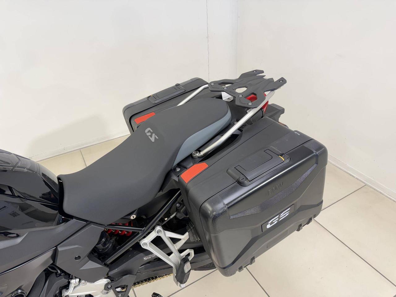 BMW F 800 GS Triple Black