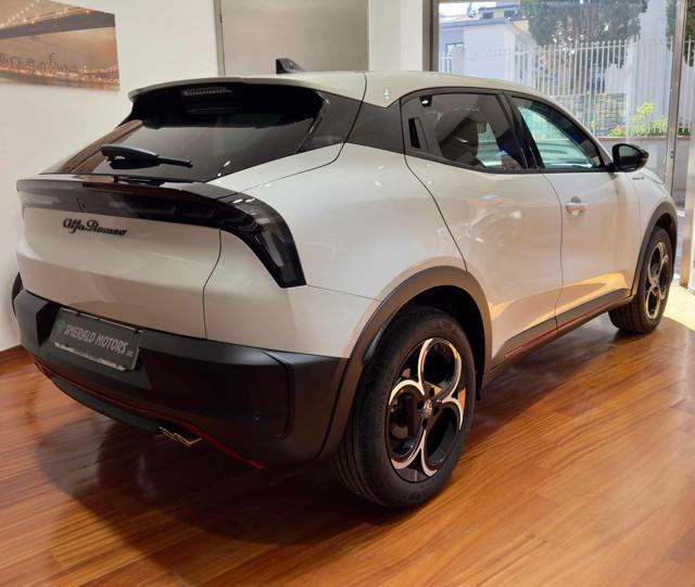 ALFA ROMEO Junior 1.2 145 CV Hybrid eDCT6 Speciale km 0 0uff. Italia