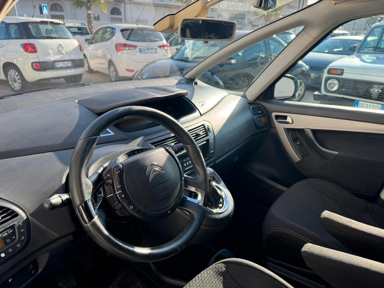 Citroen C4 Picasso 1.6 HDi Exclusive