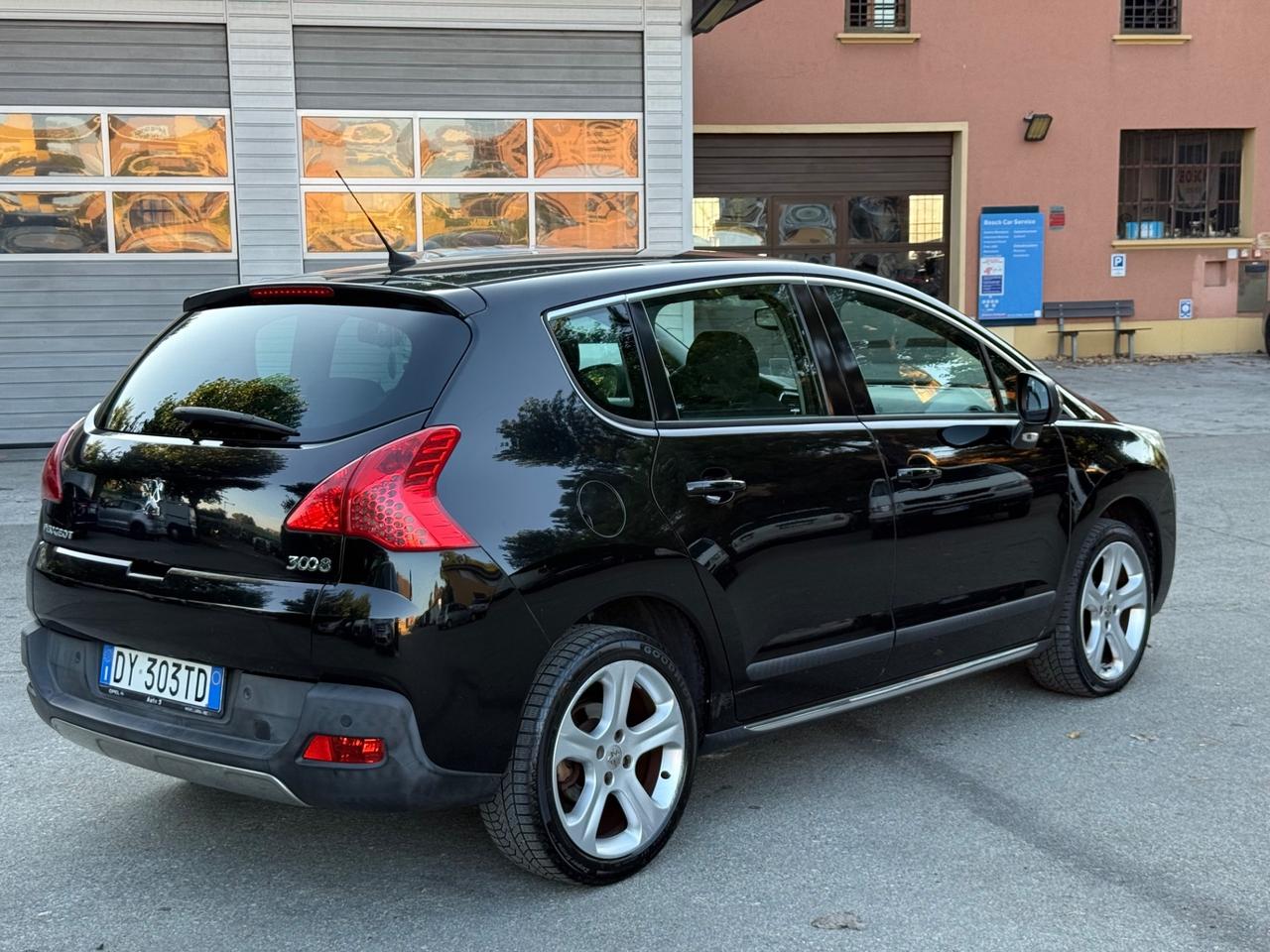 Peugeot 3008 1.6 HDi 110CV Outdoor