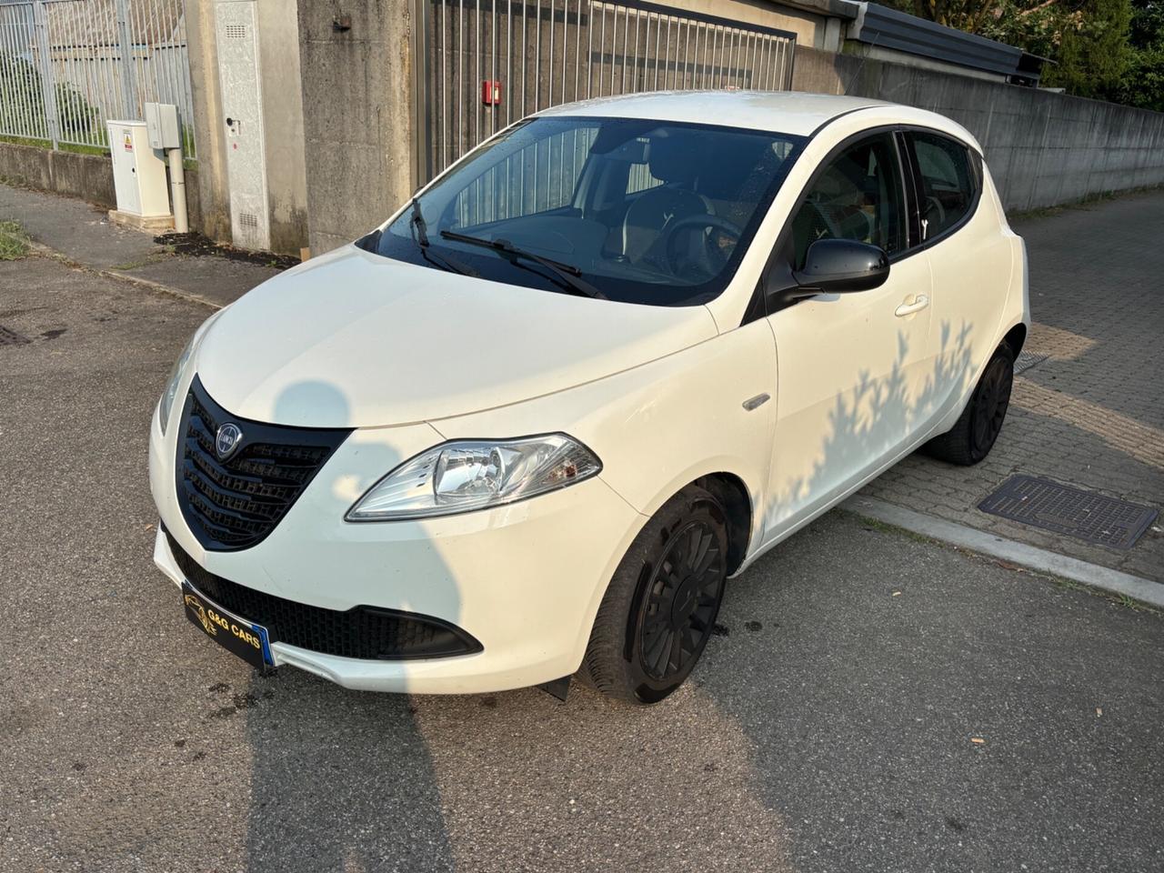 Lancia Ypsilon 1.2 69 CV 5 porte GPL Ecochic Gold