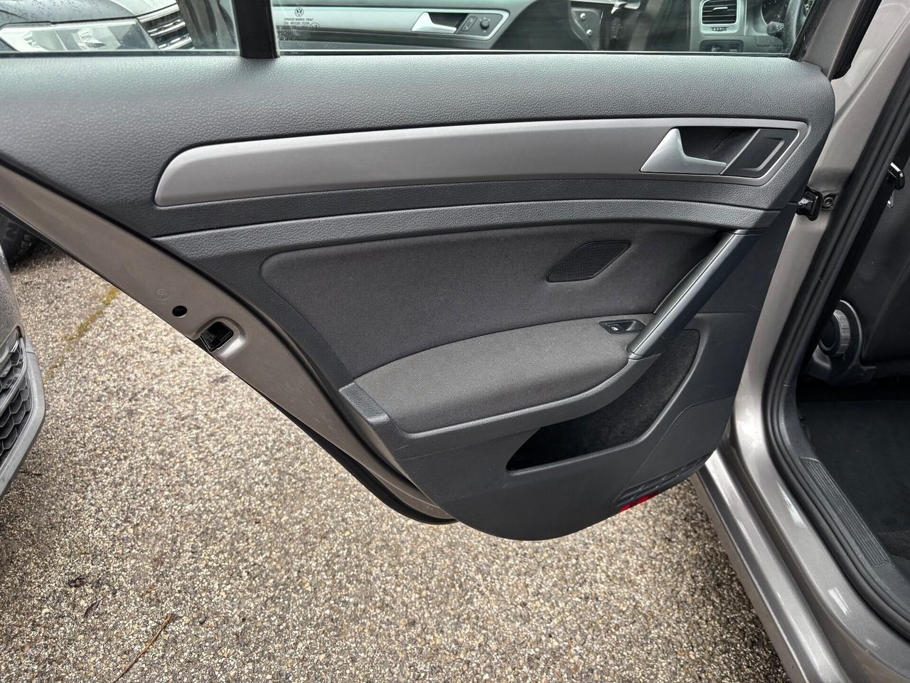 Volkswagen Golf 1.6 TDI 90 CV 5p. OK Neopatentati