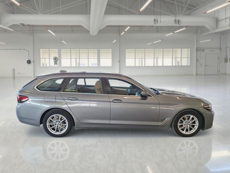 BMW 518 48V BUSINESS TOURING AUTO STATION WAGON