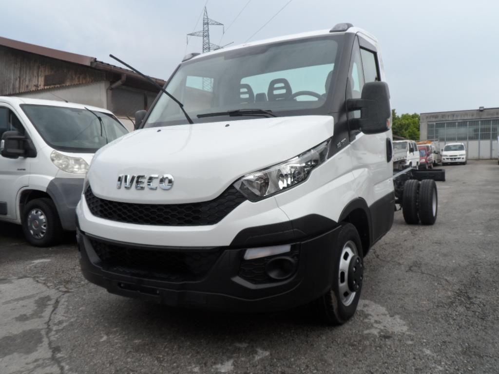 Iveco DAILY 35-150 TELAIO 4100 , Bianco