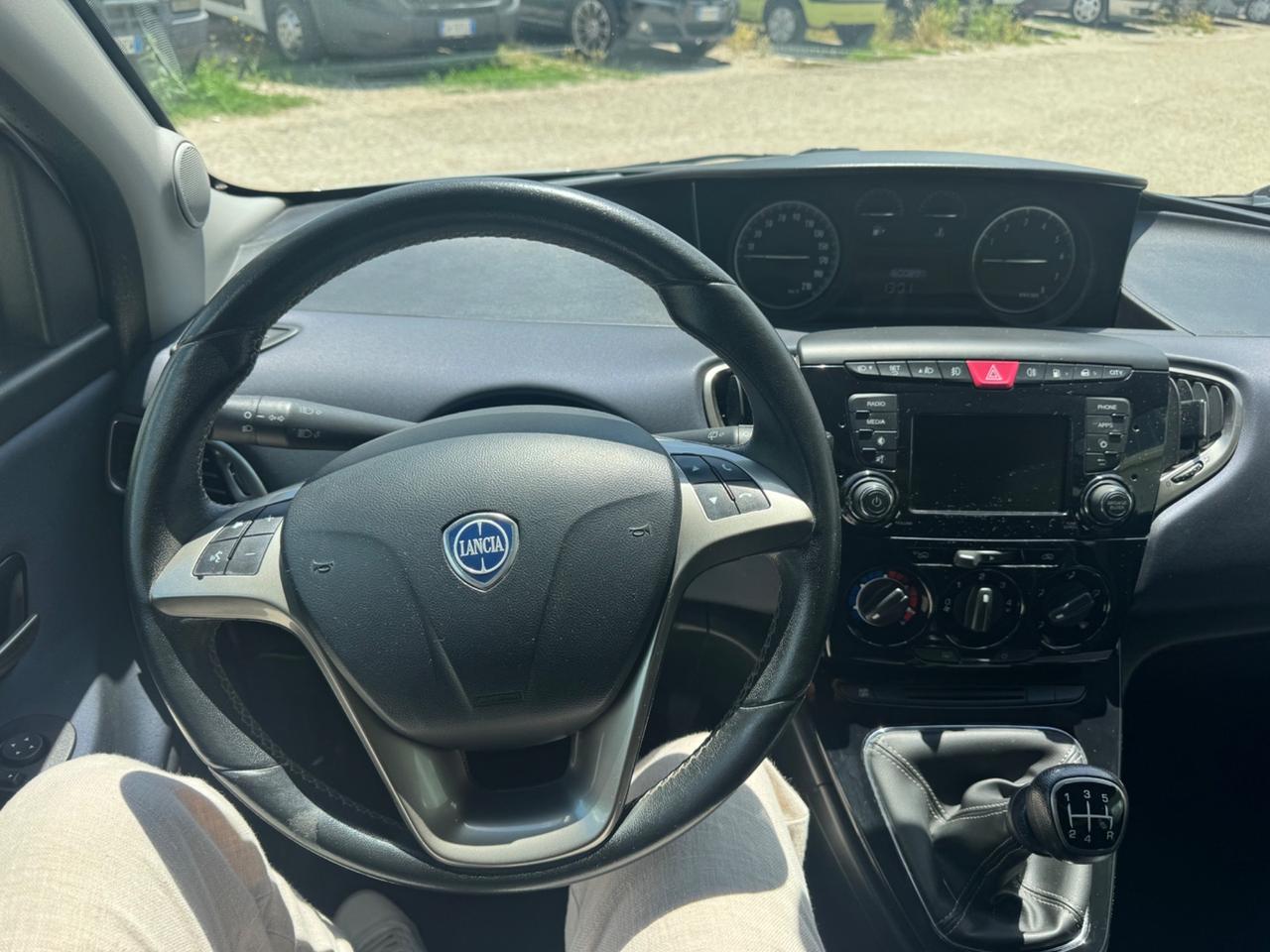 Lancia Ypsilon 1.2 69 CV 5 porte GPL Ecochic Gold