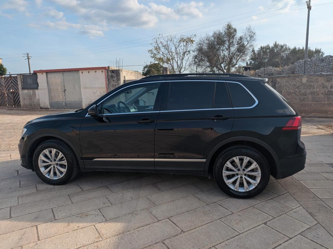 Volkswagen Tiguan 1.6 TDI SCR Business BlueMotion Technology