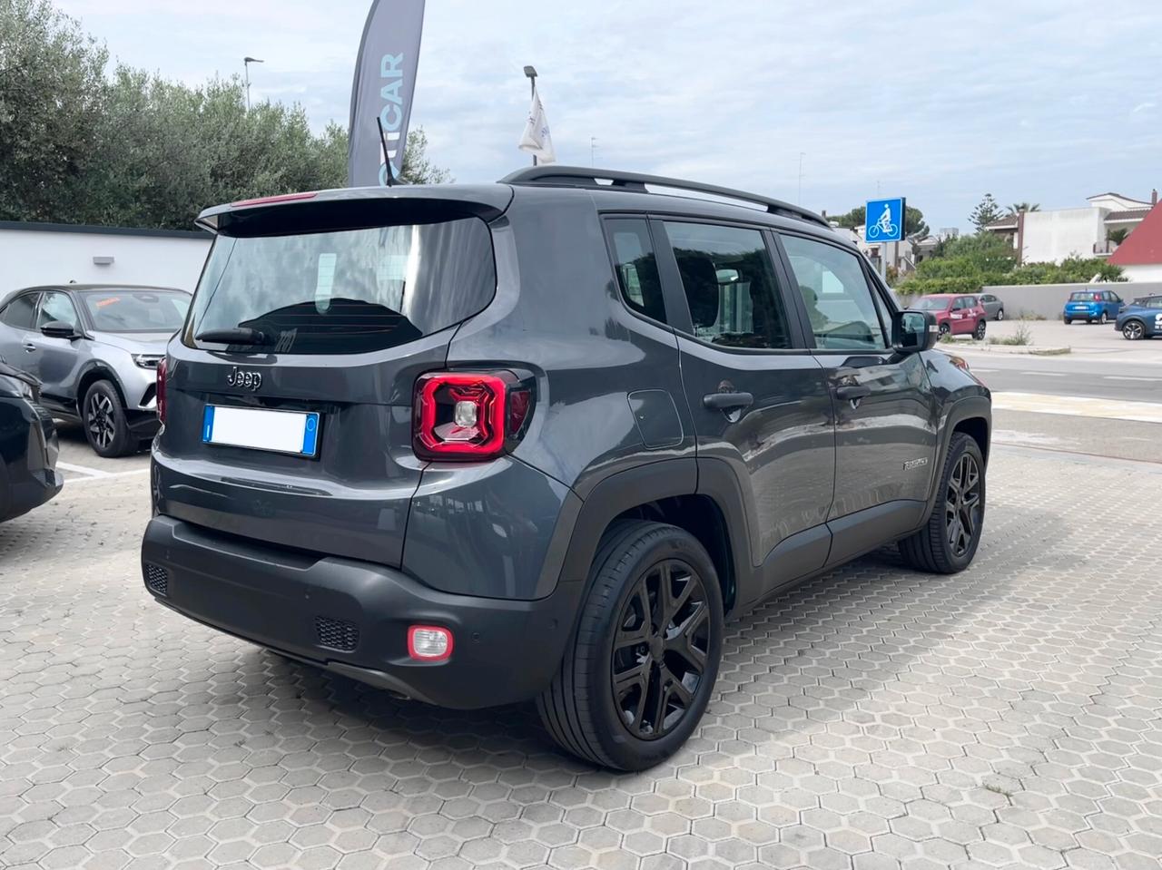 Jeep Renegade 1.5 Turbo T4 MHEV Summit Automatic