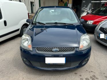 Ford Fiesta 1.2 GPL 75 CV 5 porte GHIA 12 MESI DI GARANZIA