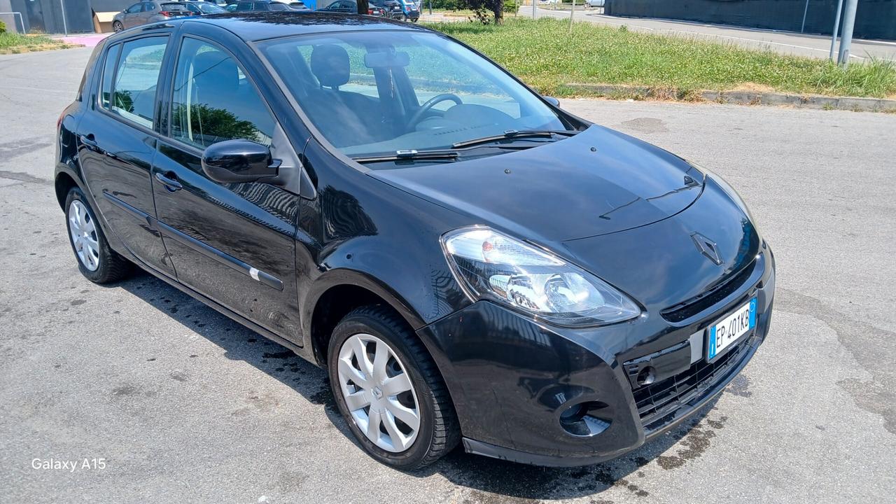 Renault Clio 1.2 16V 5 porte GPL VALIDO 10 ANNO