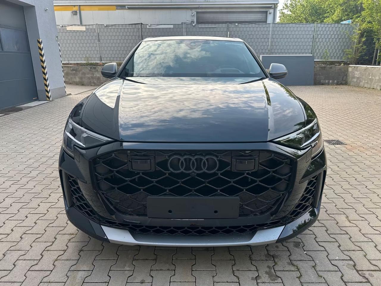 Audi Q8 RS TFSI V8 quattro tiptronic Performance 640 CV
