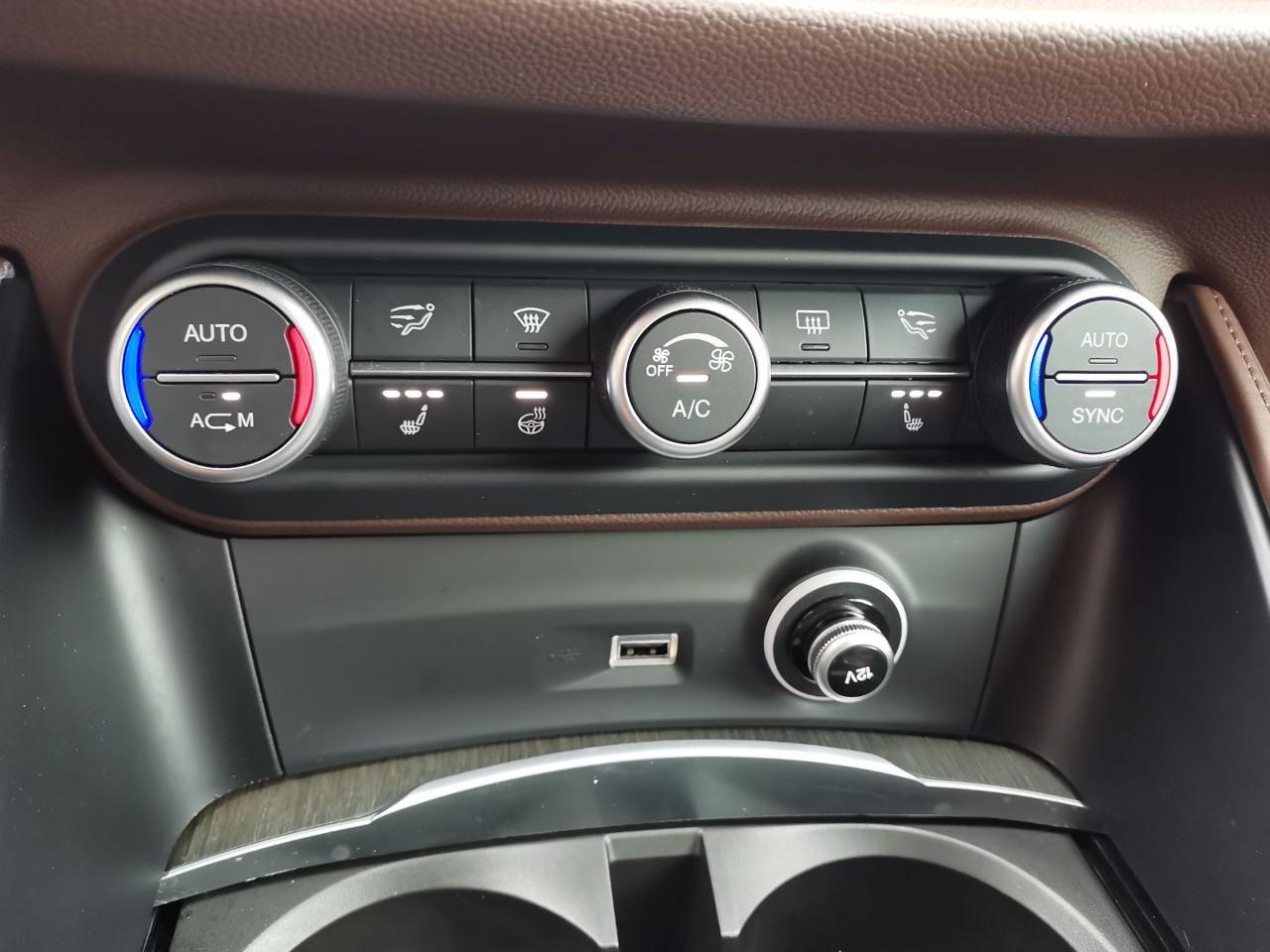 Alfa Romeo Stelvio 2.2 Turbodiesel 210 CV AT8 Q4 Executive