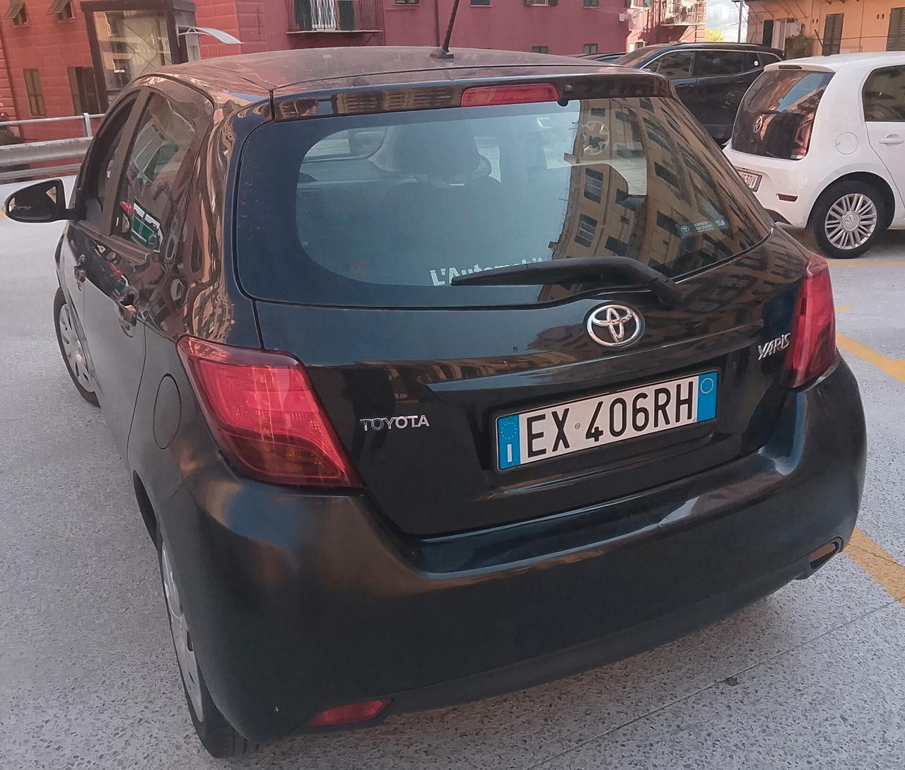 Toyota Yaris 1.4 D-4D 5 porte Active