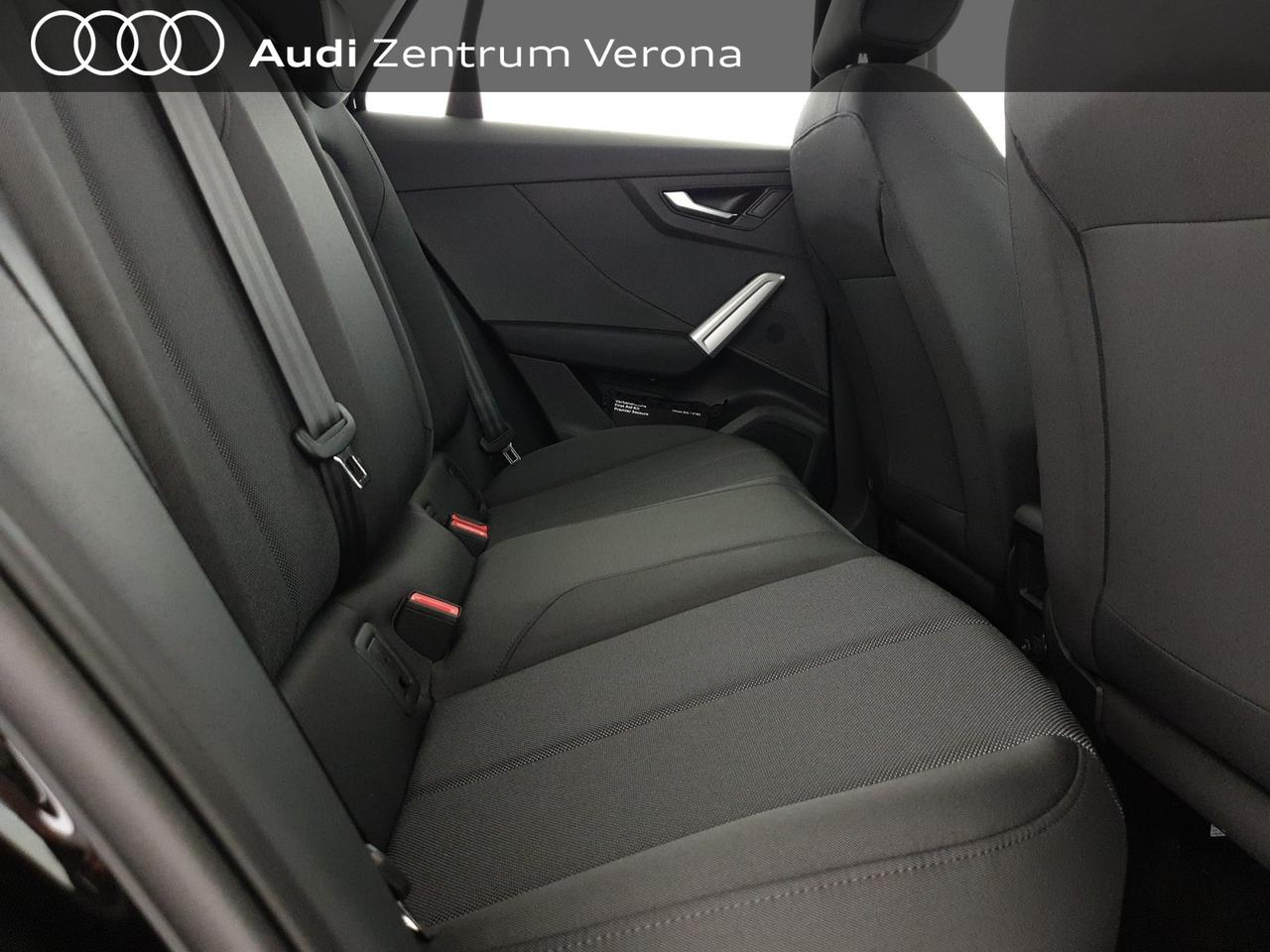 30TFSI 116CV Business Advanced