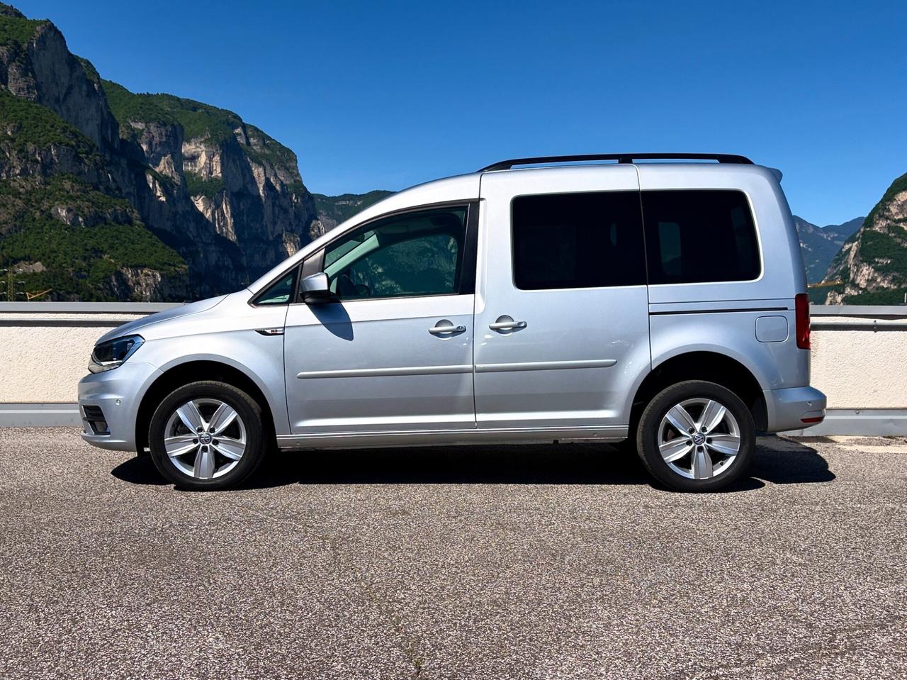 Volkswagen Caddy 2.0 TDI 122 CV 4MOTION Comfortline