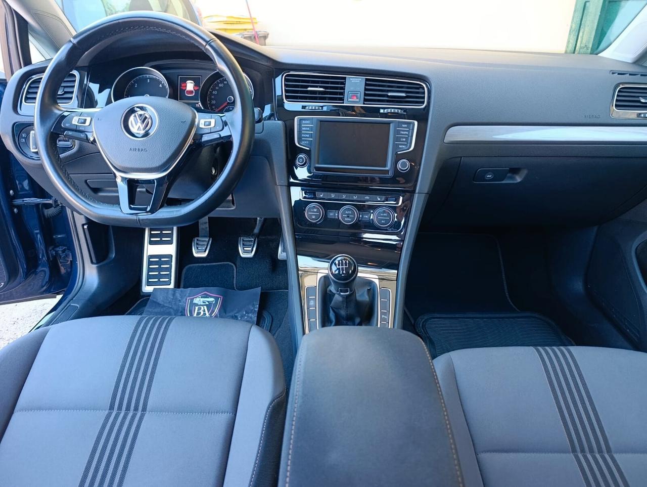Volkswagen Golf 1.6 TDI Comfortline 2016