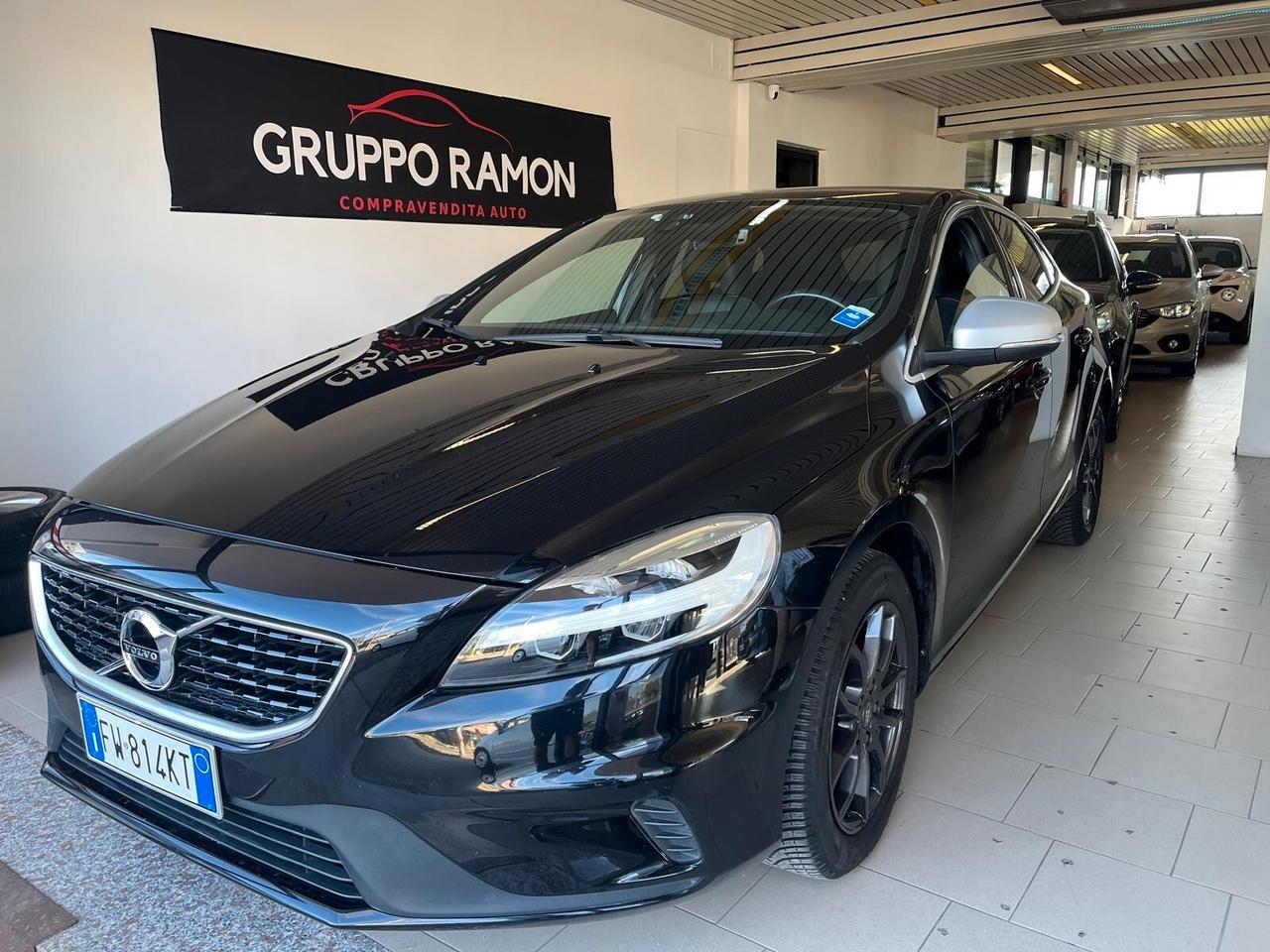 Volvo V40 D2 R-design