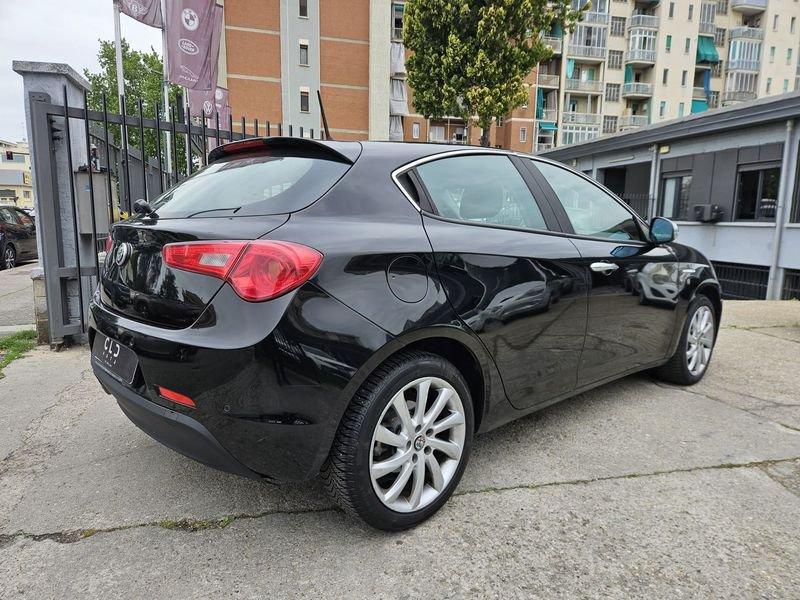Alfa Romeo Giulietta 1.6 JTDM 120cv