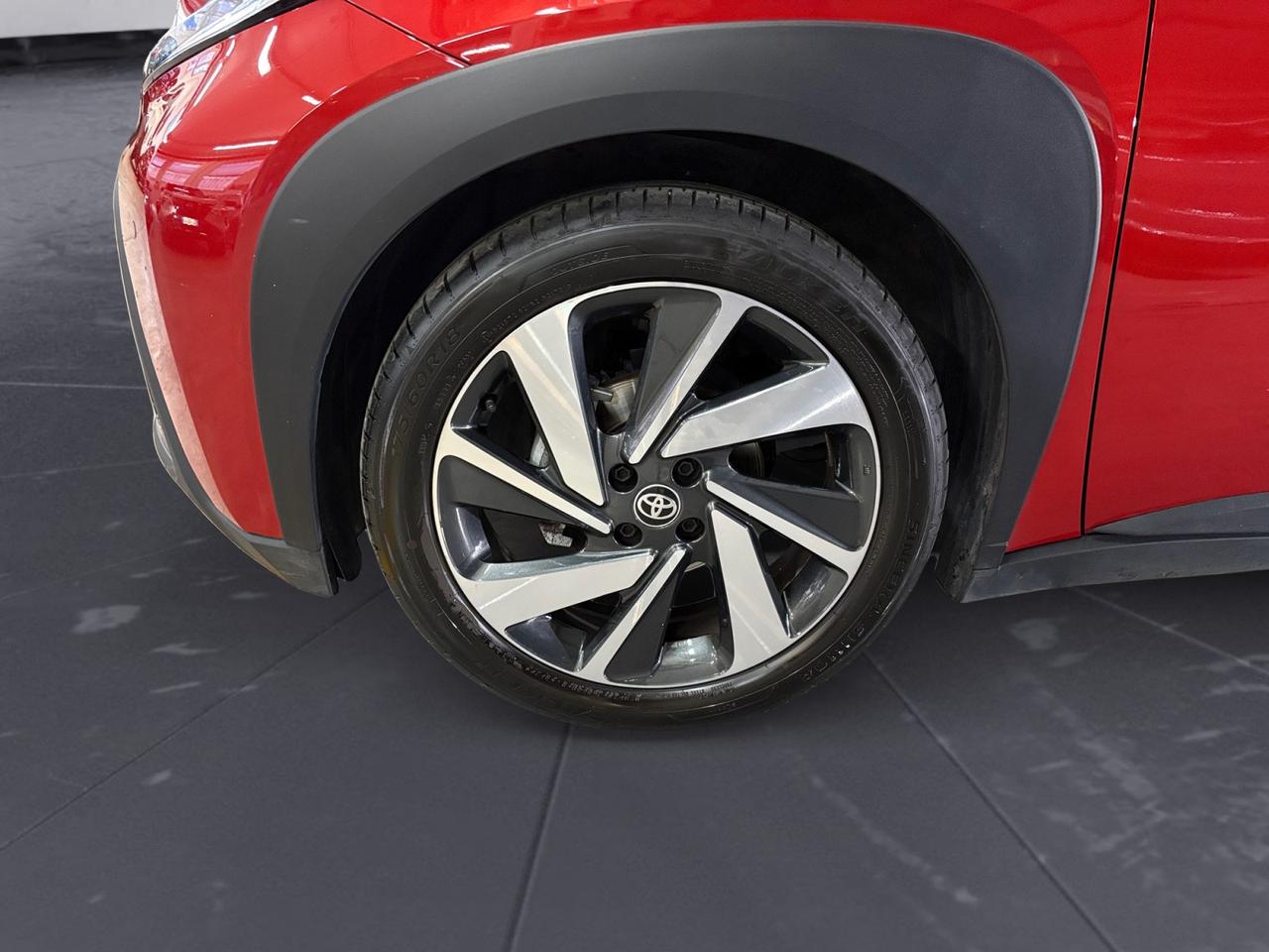 TOYOTA Aygo X 1.0 Lounge Air 72cv IDONEA NEOPATENTATO