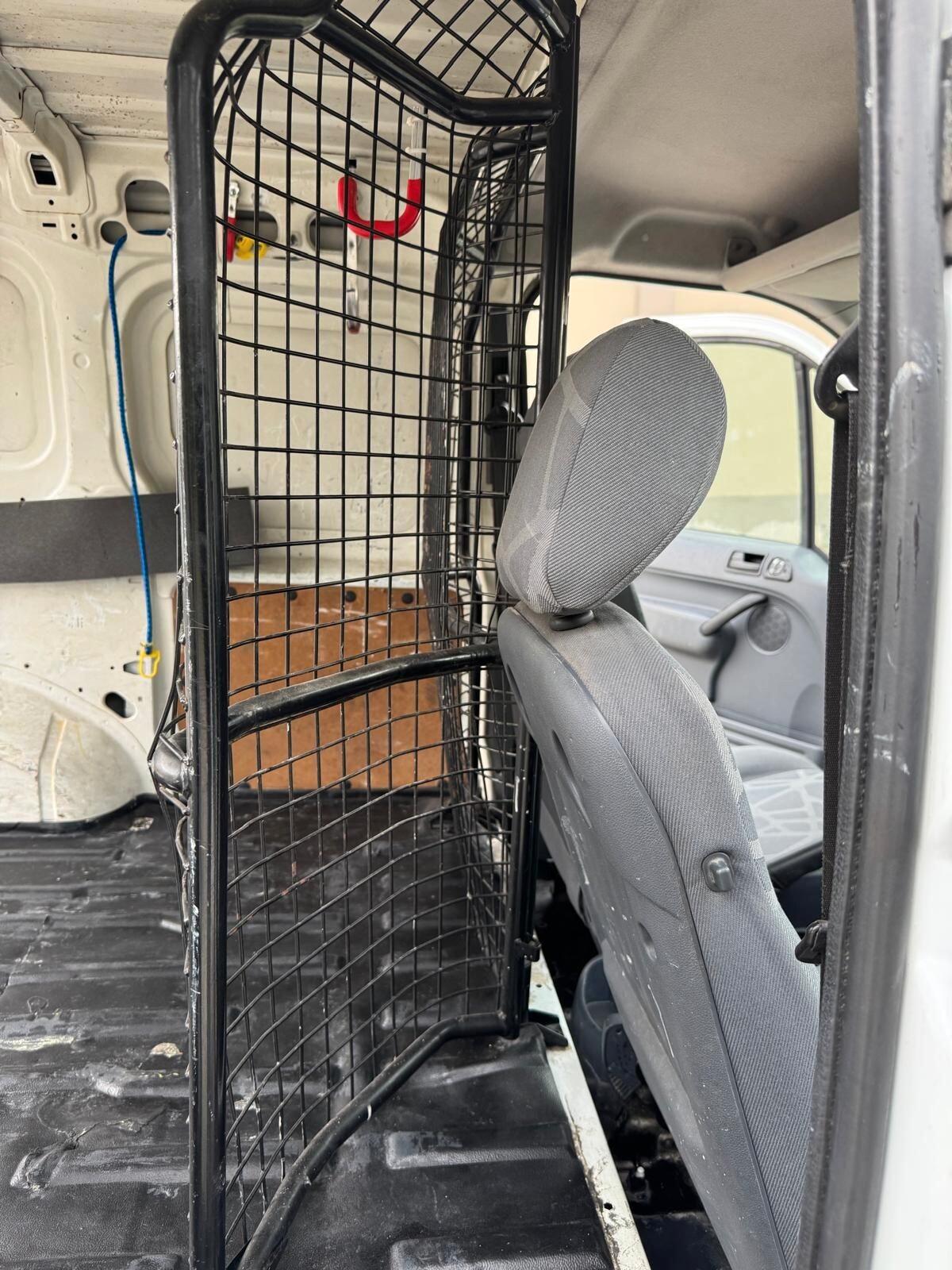 Ford Transit Connect 1.8 Diesel Motore Nuovo + Frizione+ Distribuzione ecc