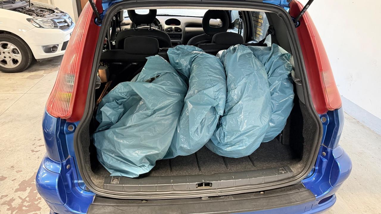 Peugeot 206 1.6 16V 5p. XS Line