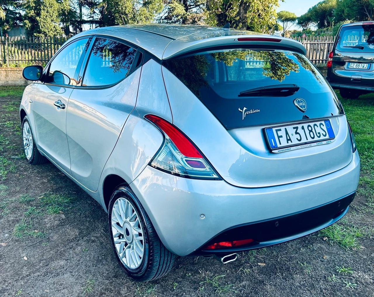 Lancia Ypsilon 1.2 5 porte Gold !!km70.000!!