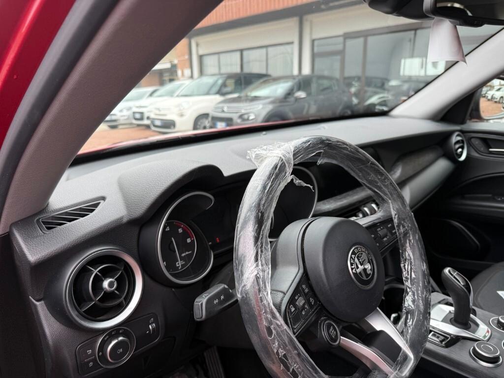 Alfa Romeo Stelvio 2.2 Turbodiesel 160 CV AT8 RWD Business