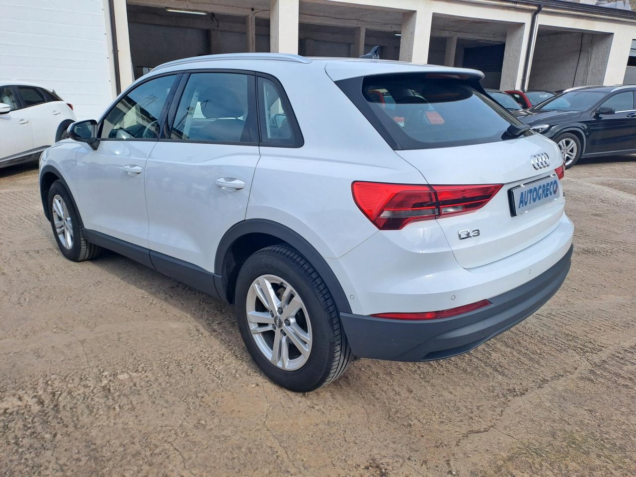 Audi Q3 35 TDI quattro Business