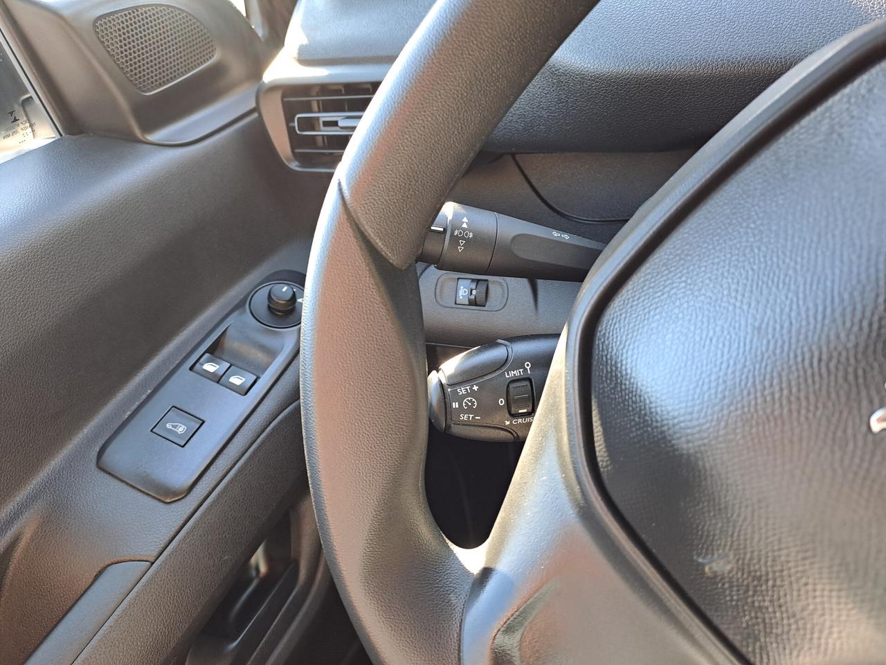 Peugeot Partner 1.5 BlueHDi 100cv PC Premium