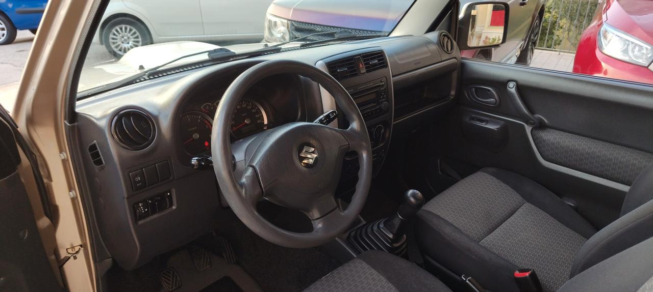 Suzuki Jimny 1.5 DDiS cat 4WD JLX