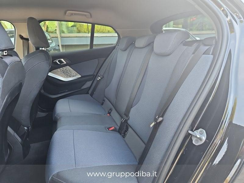 BMW Serie 1 F70 118d MSport Design auto