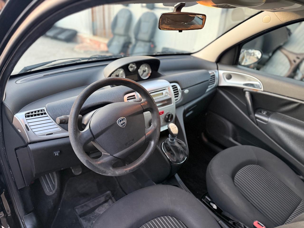 Lancia Ypsilon 1.4 Platino Km Certificati