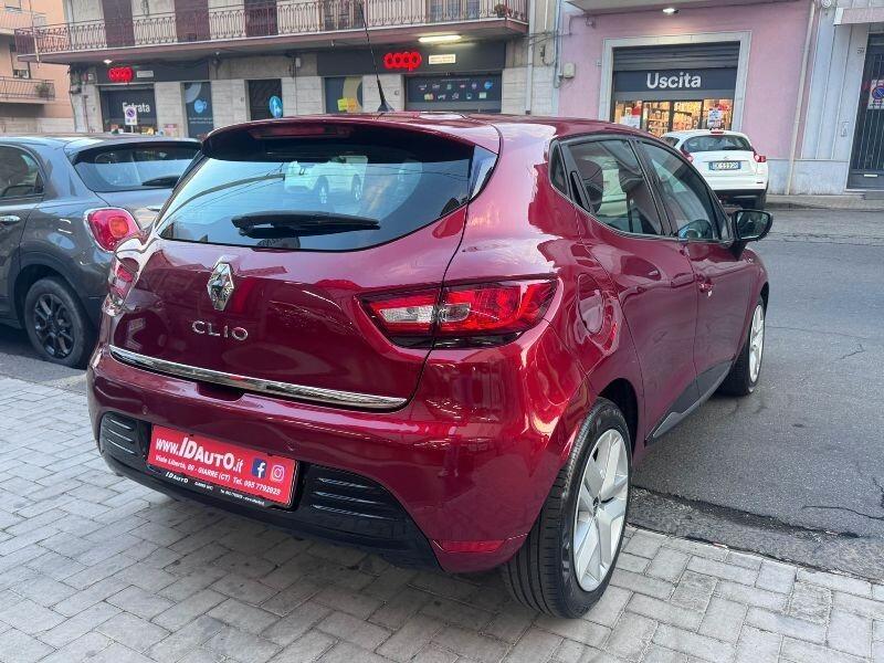 Renault Clio dCi 8V 90 CV 5 porte Duel