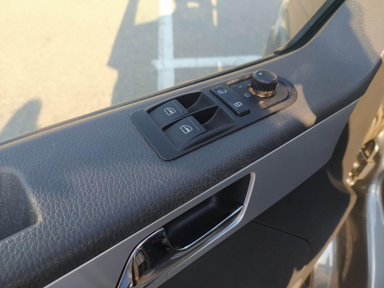 Volkswagen Multivan T5 Highline 2.0 BiTDI #11905