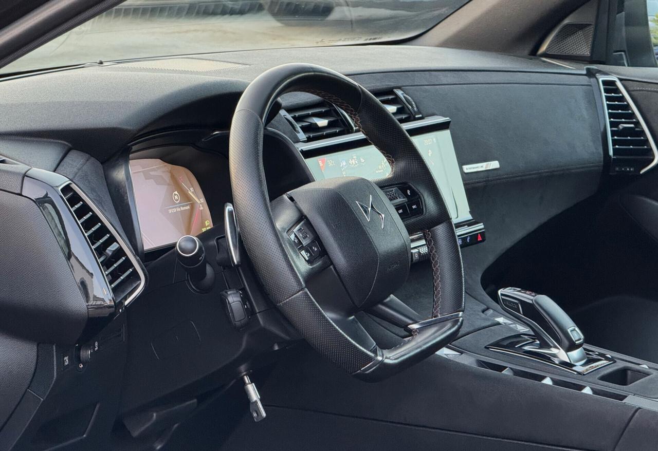 DS Automobiles DS 7 Crossback 2.0 BlueHDI 180CV Performance Line