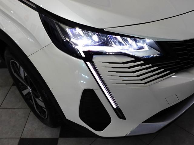 Peugeot 3008 II 1.5 BlueHDI 130 CV ALLURE