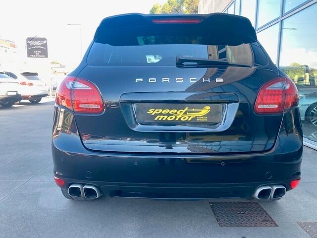 Porsche Cayenne 3.0 Diesel full optional pano 21" nazionale