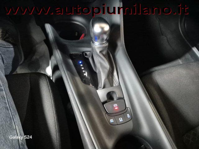 TOYOTA C-HR 1.8 Hybrid E-CVT Active