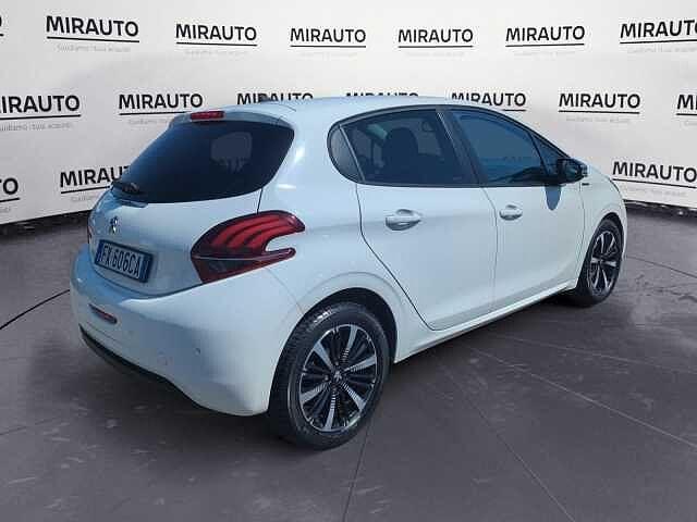 Peugeot 208 Allure PureTech 82cv S/S Neopat.