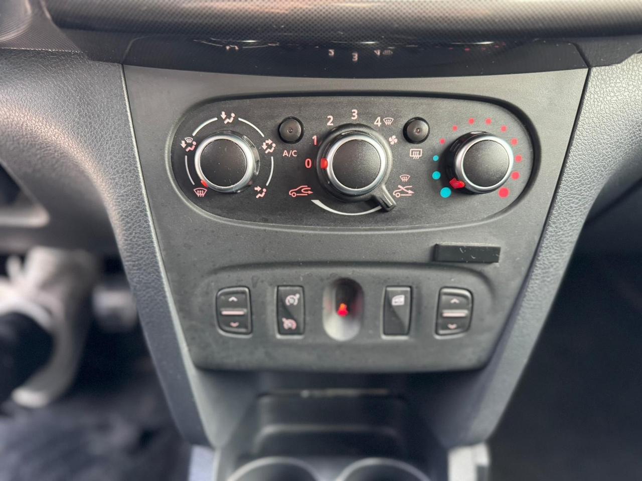 Dacia Sandero 0.9 TCe 12V T-GPL 90CV S&S Serie Speciale Brave