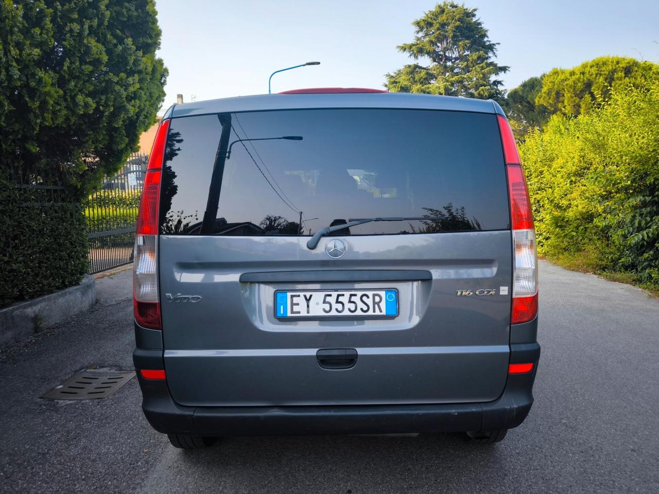 MERCEDES VITO 2,2 DCI- 5 POSTI-KM 140000-2015