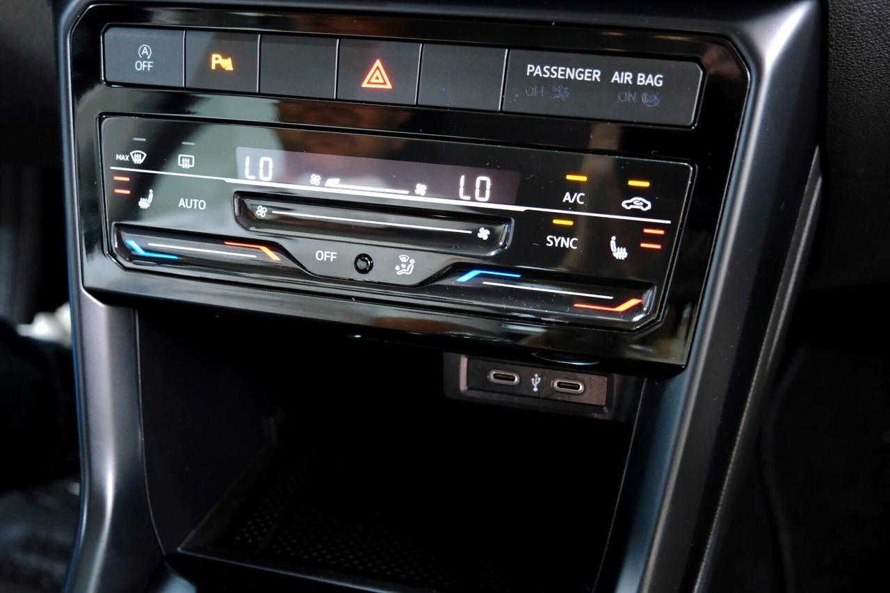 Volkswagen T-Cross 1000 TSI 110cv DSG AUTOMATICA