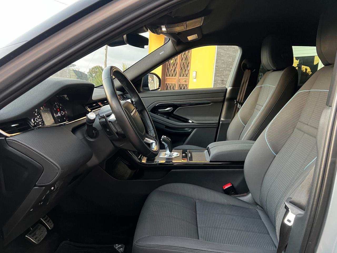 Range Rover Evoque 2.0D 150 CV R-Dynamic-2020