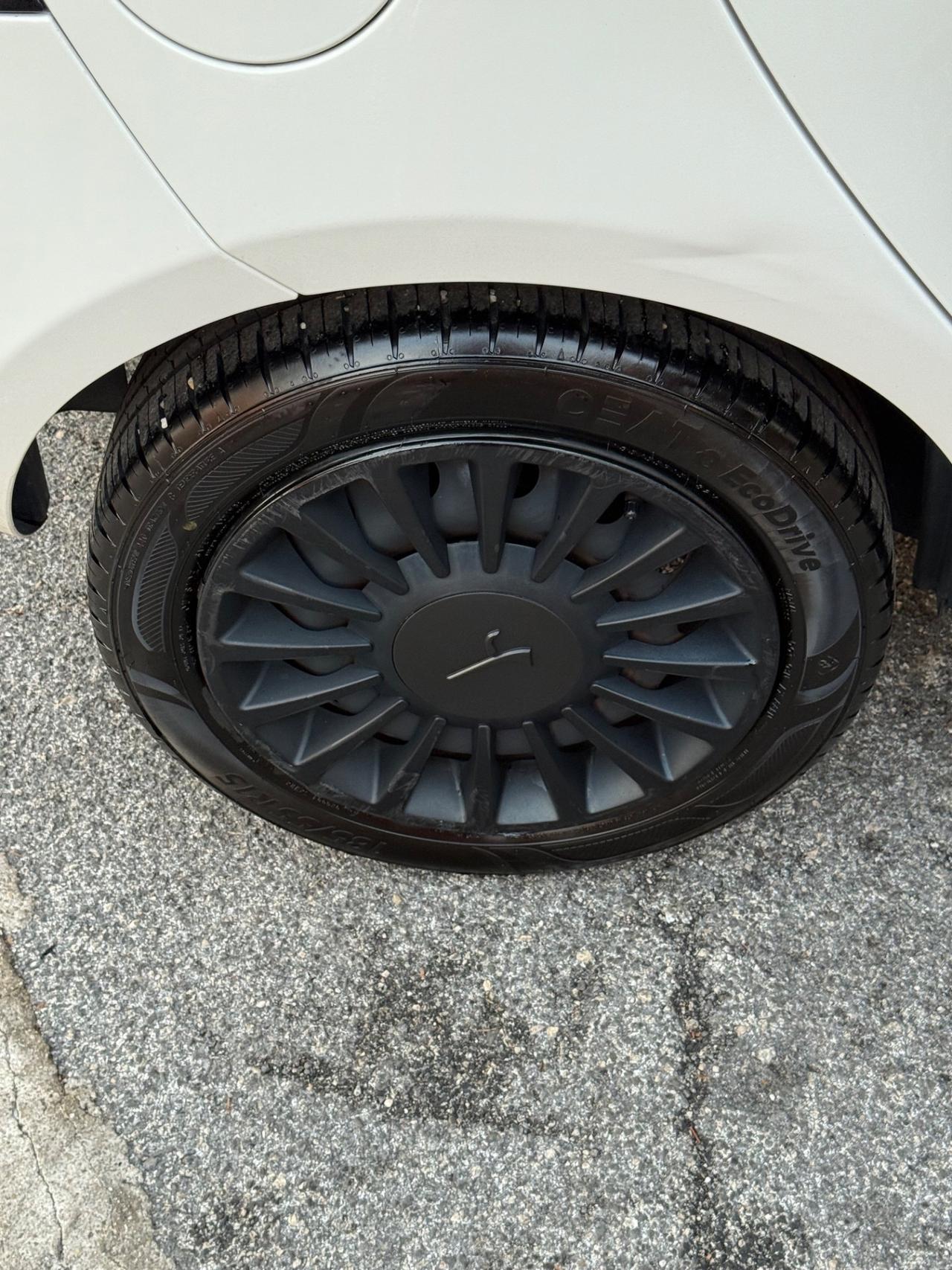 Ypsilon 1.0 /Hybrid/unipro/iva esposta /rate/